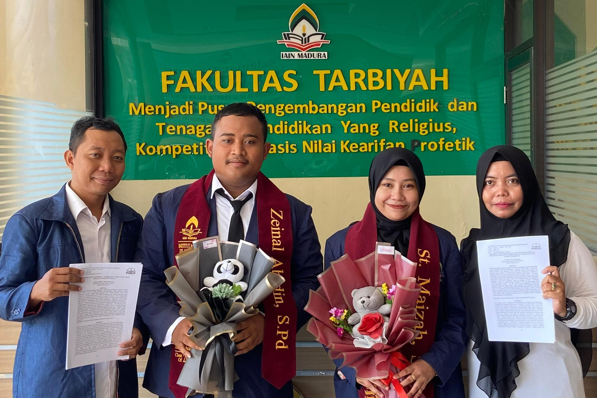 LULUS TANPA SKRIPSI, DUA MAHASISWA PRODI MPI CETAK SEJARAH BARU