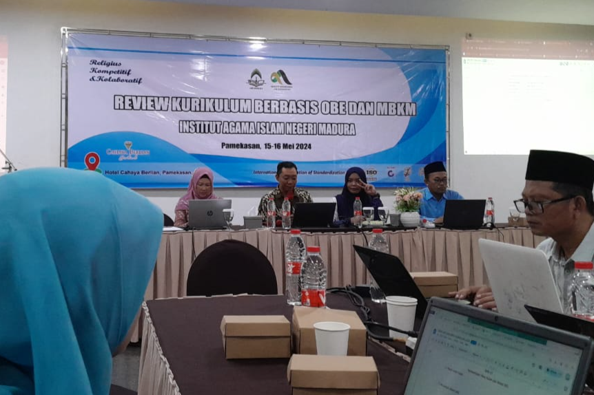 Kegiatan Pengembangan Kurikulum Prodi Manajemen Pendidikan Islam IAIN Madura: Review Berbasis OBE