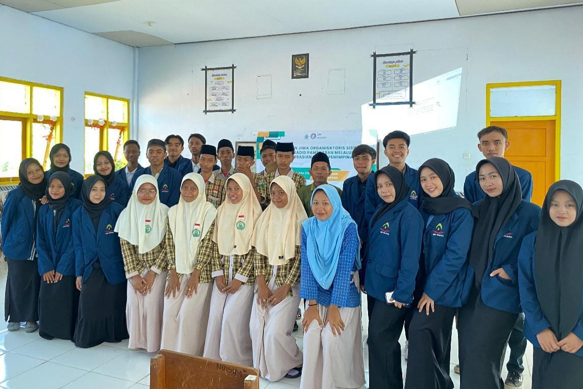 Dosen Dan Mahasiswa MPI Gelar Diklat Keorganisasian dan Kepemimpinan di SMP Nurul Jadid Pamekasan