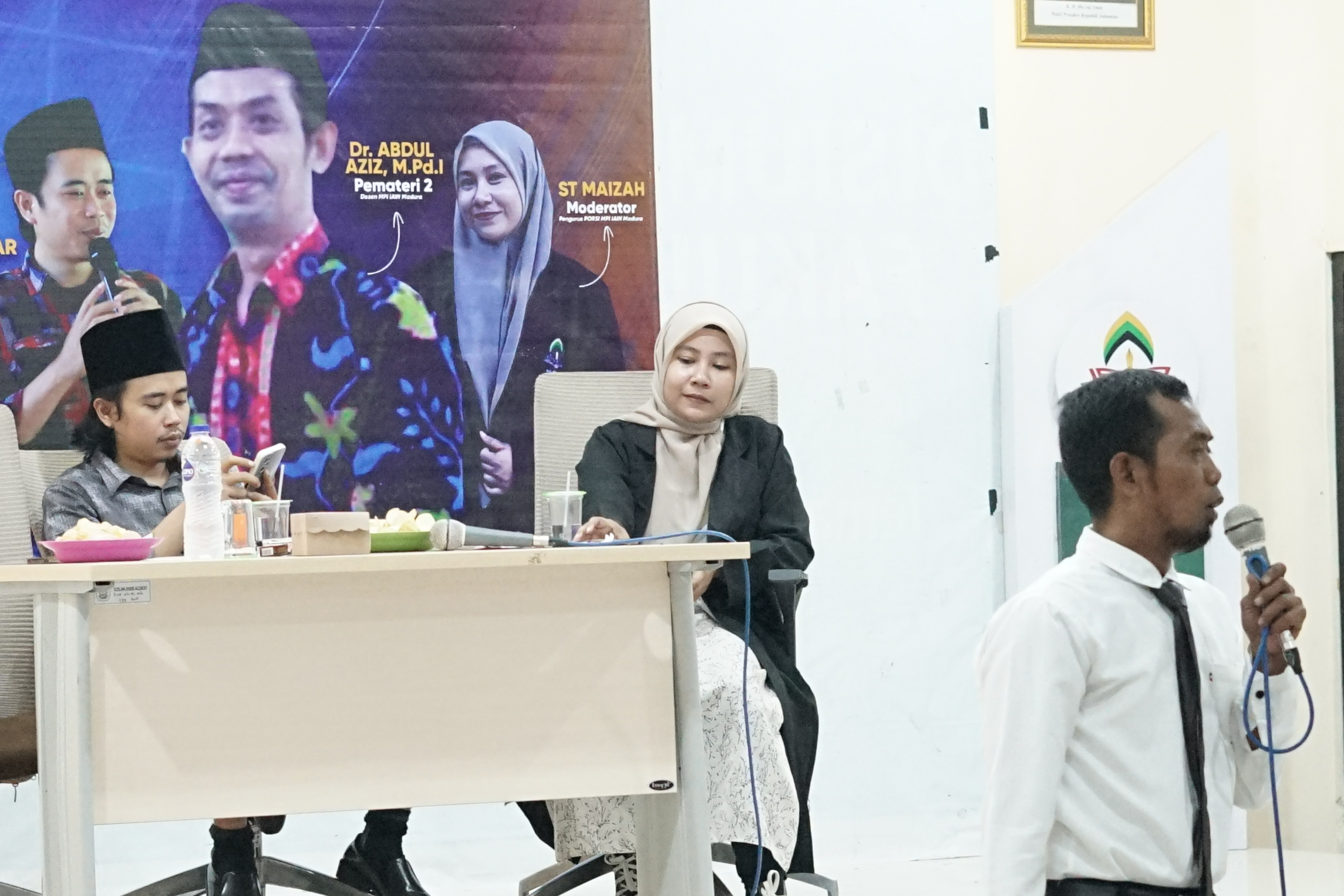 SEMINAR PENDIDIKAN SE-MADURA; RESTORASI MORTALITAS LITERASI DALAM PENDIDIKAN DI MADURA